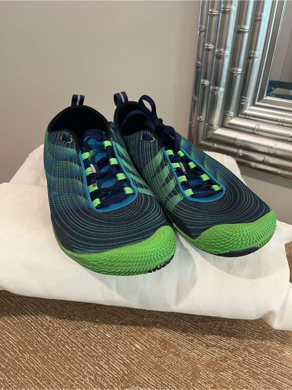 Merrell light weight sneakers! - Picture 2 of 3